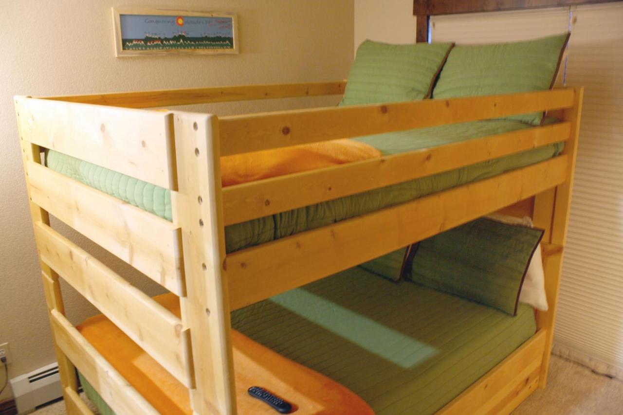 Pinecreek #E - 3 Bedroom - Pool And Hot Tub Access - Close To Town - Shuttle To Slopes Breckenridge Exterior foto
